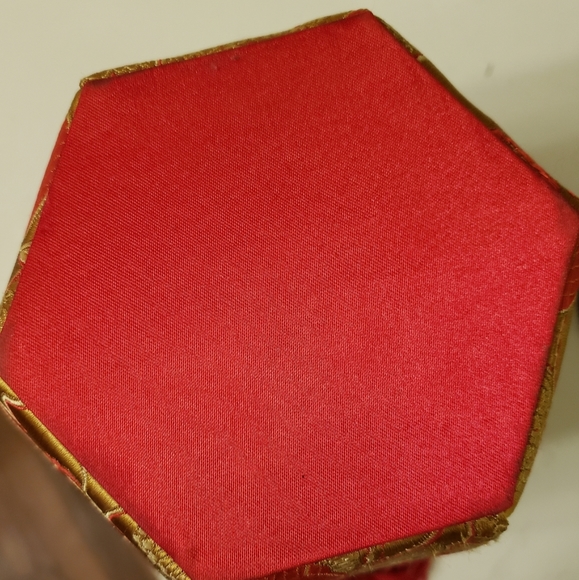 Asian Style Petite Hand held silk stitched bag NWOT - Picture 3 of 5